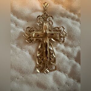 Elegant Gold Cross